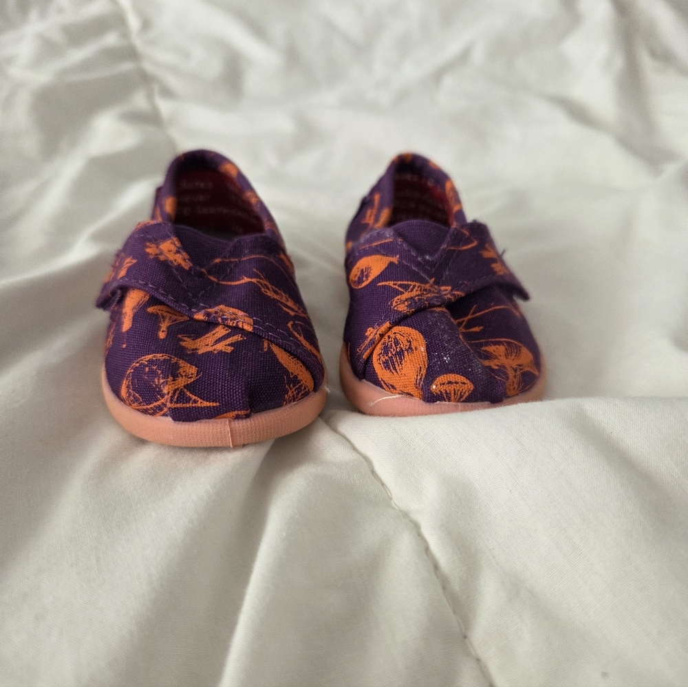 Tom's Purple and Orange Flying Machine Shoes